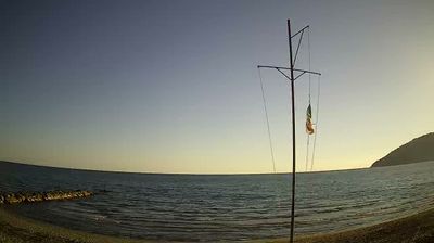 immagine della webcam nei dintorni di Marina Di Pietrasanta: webcam Marinella