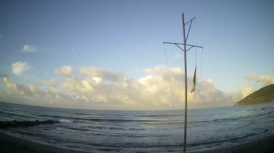 immagine della webcam nei dintorni di Sarzana: webcam Marinella