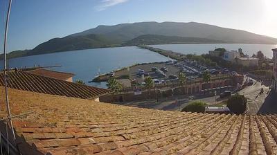 immagine della webcam nei dintorni di Isola del Giglio: webcam Orbetello