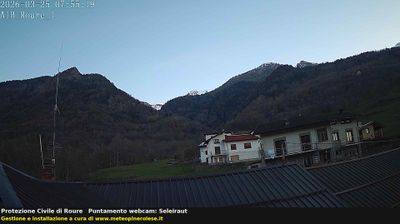 immagine della webcam nei dintorni di Cesana Torinese: webcam Roure