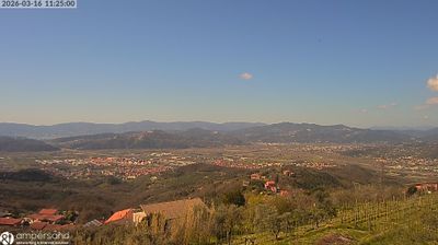 immagine della webcam nei dintorni di Fivizzano: webcam Santo Stefano di Magra
