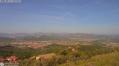immagine della webcam nei dintorni di Pitelli: webcam Santo Stefano di Magra