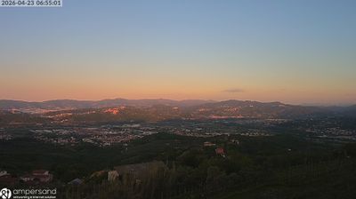 immagine della webcam nei dintorni di Carrara: webcam Santo Stefano di Magra