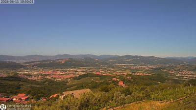 immagine della webcam nei dintorni di La Spezia: webcam Santo Stefano di Magra