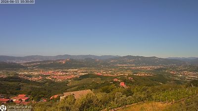 immagine della webcam nei dintorni di Fivizzano: webcam Santo Stefano di Magra