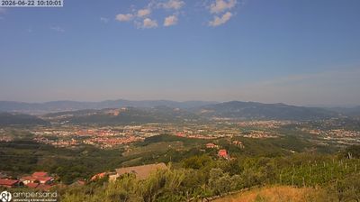 immagine della webcam nei dintorni di Marola: webcam Santo Stefano di Magra