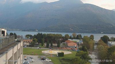 immagine della webcam nei dintorni di Dervio: webcam Consiglio di Rumo