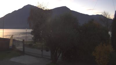 immagine della webcam nei dintorni di Dervio: webcam Consiglio di Rumo