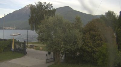 immagine della webcam nei dintorni di Gravedona ed Uniti: webcam Consiglio di Rumo