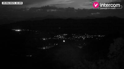 immagine della webcam nei dintorni di Meina: webcam Bolzano Novarese