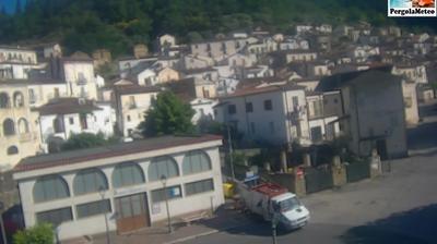 immagine della webcam nei dintorni di Grumento Nova: webcam Calvera