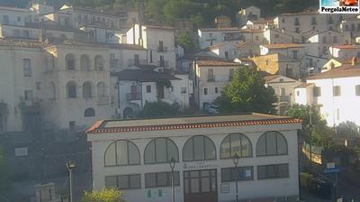 immagine della webcam nei dintorni di Monte Sirino: webcam Calvera