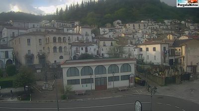 immagine della webcam nei dintorni di Monte Sirino: webcam Calvera