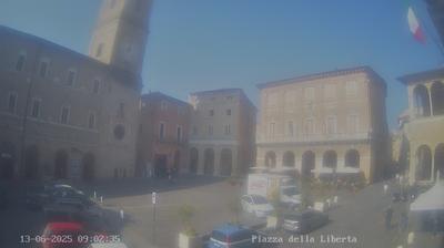 immagine della webcam nei dintorni di San Severino Marche: webcam Macerata