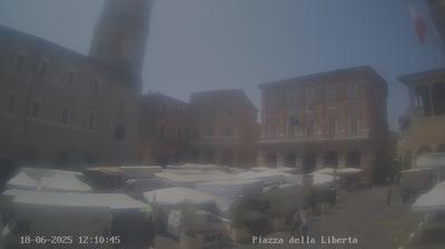 immagine della webcam nei dintorni di Scossicci: webcam Macerata