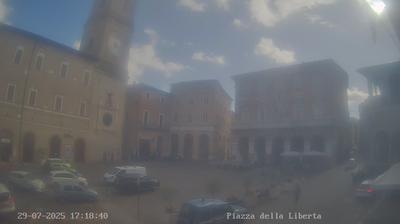 immagine della webcam nei dintorni di Castelfidardo: webcam Macerata