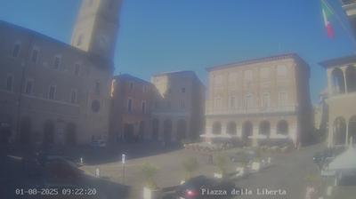 immagine della webcam nei dintorni di Montanello: webcam Macerata
