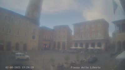immagine della webcam nei dintorni di Scossicci: webcam Macerata