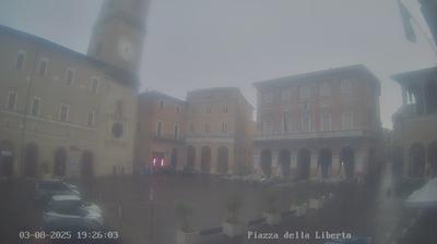 immagine della webcam nei dintorni di Porto Recanati: webcam Macerata