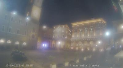 immagine della webcam nei dintorni di Jesi: webcam Macerata