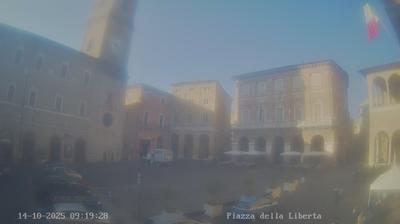 immagine della webcam nei dintorni di Castelfidardo: webcam Macerata