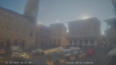 immagine della webcam nei dintorni di Sarnano: webcam Macerata
