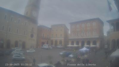 immagine della webcam nei dintorni di Porto San Giorgio: webcam Macerata