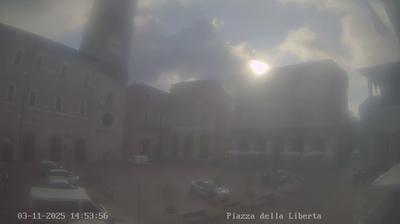 immagine della webcam nei dintorni di Santa Maria a Mare: webcam Macerata