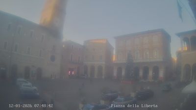 immagine della webcam nei dintorni di Sarnano: webcam Macerata