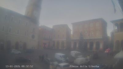 immagine della webcam nei dintorni di Fermo: webcam Macerata