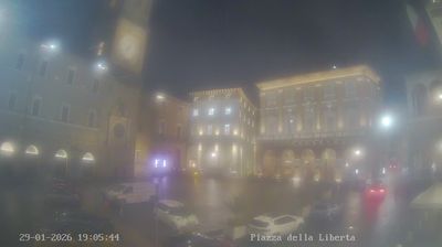 immagine della webcam nei dintorni di Porto San Giorgio: webcam Macerata