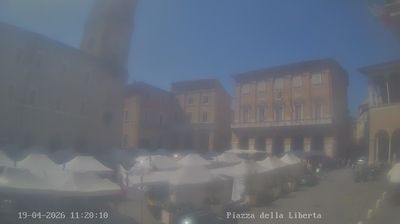 immagine della webcam nei dintorni di Cingoli: webcam Macerata