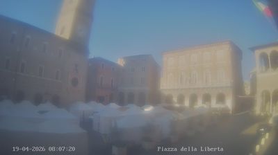 immagine della webcam nei dintorni di Civitanova Marche: webcam Macerata