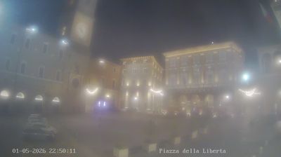 immagine della webcam nei dintorni di Gualdo: webcam Macerata