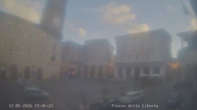 immagine della webcam nei dintorni di Porto San Giorgio: webcam Macerata
