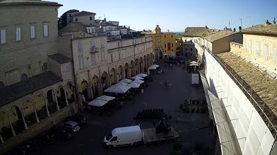 immagine della webcam nei dintorni di Civitanova Marche: webcam Fermo