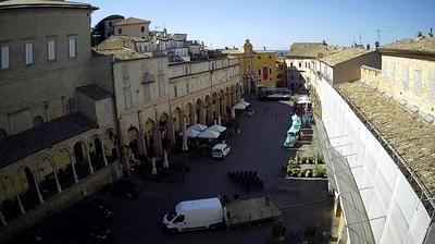 immagine della webcam nei dintorni di Porto San Giorgio: webcam Santa Maria a Mare