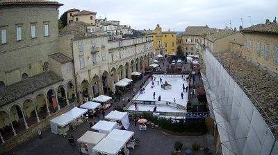 immagine della webcam nei dintorni di Civitanova Marche: webcam Fermo