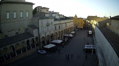 immagine della webcam nei dintorni di Grottammare: webcam Fermo