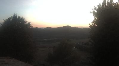 immagine della webcam nei dintorni di Castello di Serravalle: webcam Monteveglio