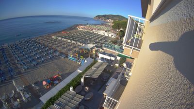 immagine della webcam nei dintorni di Lingueglietta: webcam San Bartolomeo al Mare