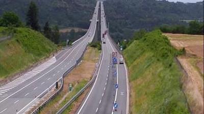 immagine della webcam nei dintorni di Grinzane Cavour: webcam Salmour