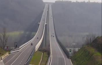 immagine della webcam nei dintorni di Corneliano d'Alba: webcam Salmour