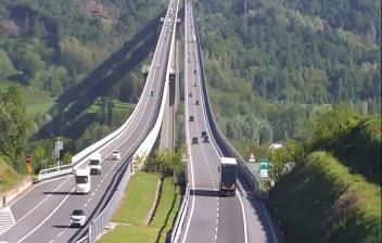 immagine della webcam nei dintorni di Niella Tanaro: webcam Salmour