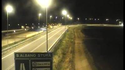 immagine della webcam nei dintorni di Niella Tanaro: webcam Montanera