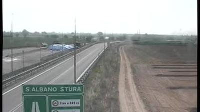 immagine della webcam nei dintorni di Saluzzo: webcam Montanera
