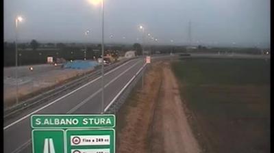 immagine della webcam nei dintorni di Villanova Mondovì: webcam Montanera