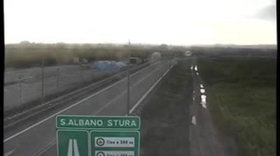 immagine della webcam nei dintorni di Cuneo Levaldigi: webcam Montanera