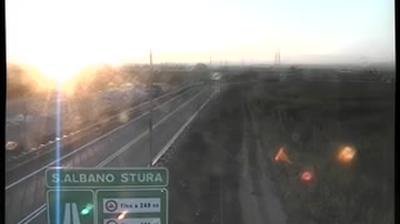 immagine della webcam nei dintorni di Villanova Mondovì: webcam Montanera