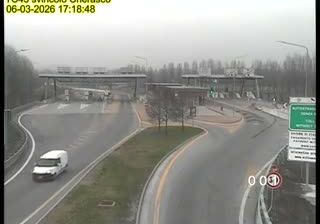 immagine della webcam nei dintorni di Albaretto della Torre: webcam Cherasco